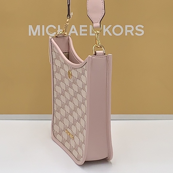MICHAEL KORS Briley Small Logo Messenger XBODY Bag POWDER BLUSH MULTI - Picture 16 of 16